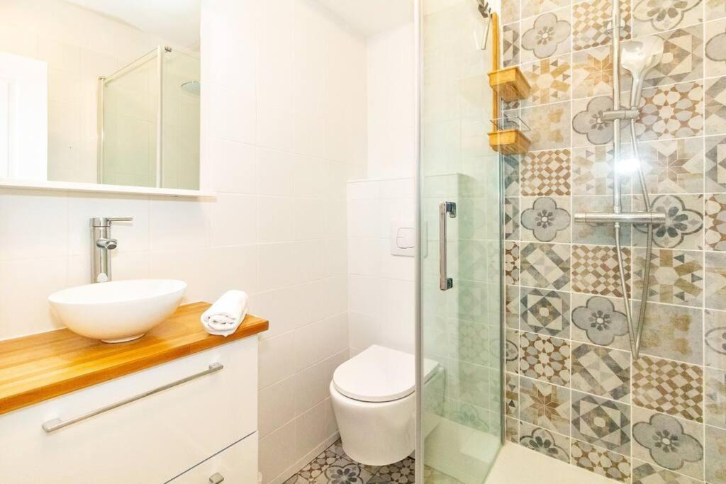Oceanides - Studio Renove Avec Magnifique Vue Mer - Saint-Gilles-Les-Bains Экстерьер фото