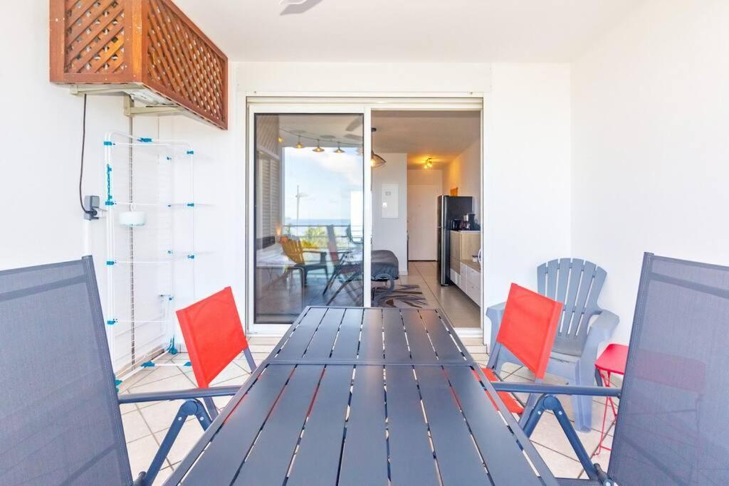Oceanides - Studio Renove Avec Magnifique Vue Mer - Saint-Gilles-Les-Bains Экстерьер фото